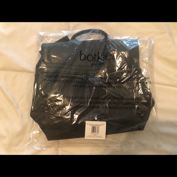 Botkier Trigger Backpack - Picture 3 of 6